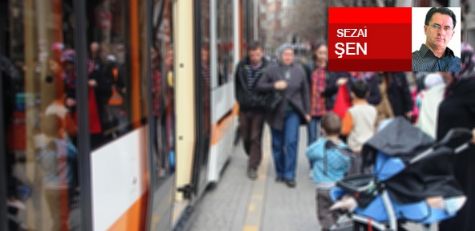 Belediyeyi hesap uzman� y�netiyor ama bal�k istifi tramvay zarar ediyor!