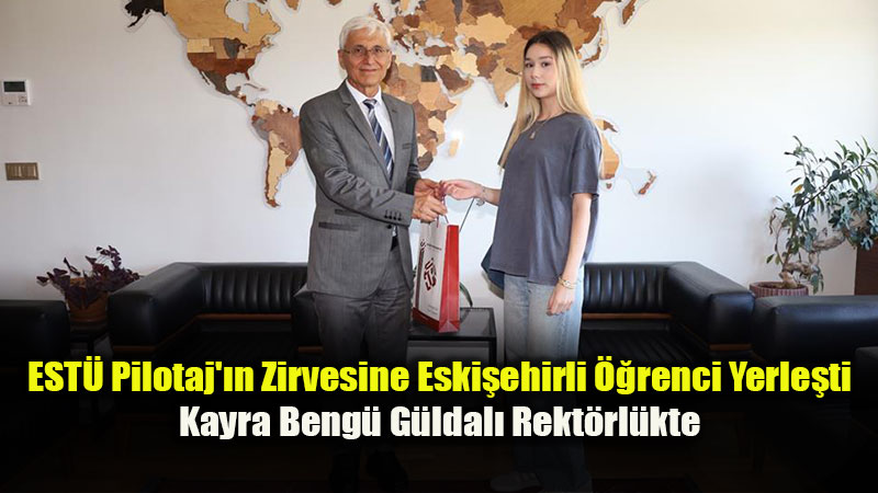 ESTܒy� En Y�ksek Puanla Kazanan �ampiyon ��renciden Rekt�r �zcan�a Ziyaret